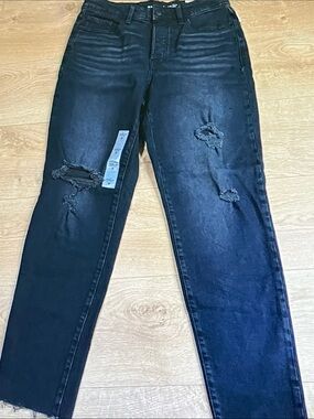 Old Navy Black Straight Leg Distressed Jeans